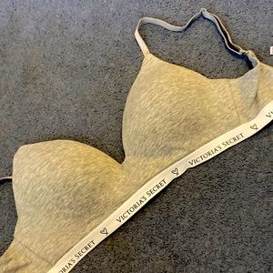 Victoria’s Secret bra